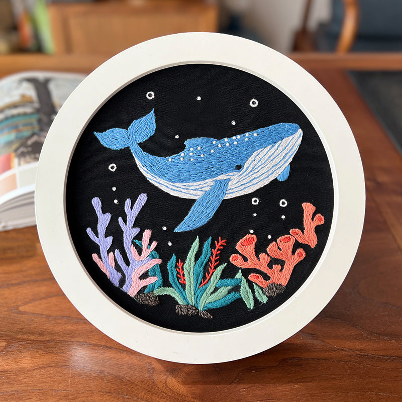 Over animals embroidery kit for beginner with fabric,thread,needles