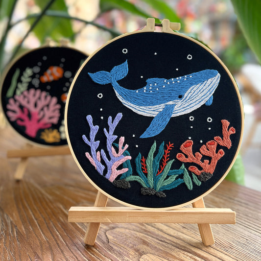 Over animals embroidery kit for beginner with fabric,thread,needles