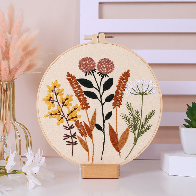Small flower-embrodery kits for beginner,thread,hoop,fabric,pattern